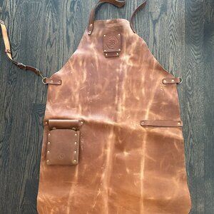 GORGEOUS LEATHER APRON